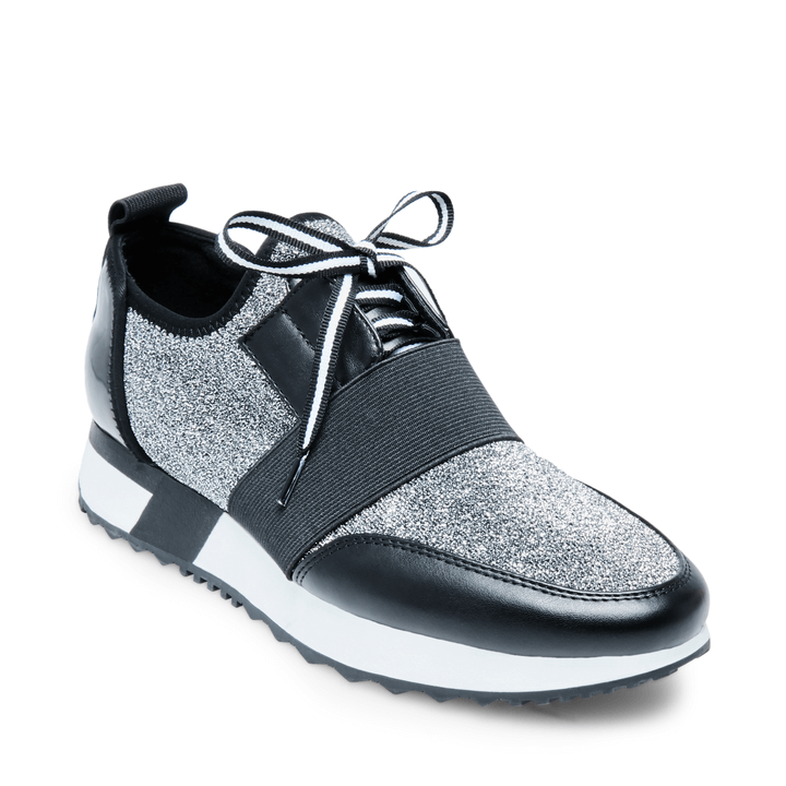 Steve madden women's antics sneaker hotsell