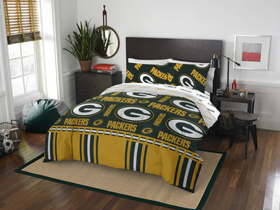 Northwest NFL Green Bay Packers Rotary Queen Bed in Bag Set