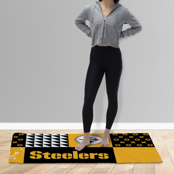 Northwest NFL Pittsburgh Steelers Colorblock Washable Area Living Rug, 36" X 60"