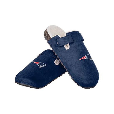 FOCO New England Patriots NFL Womens Fur Buckle Clog Slippers - Team Color