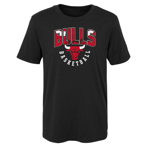 Outerstuff NBA Boys Chicago Bulls 4-20 Hot Shot Short Sleeve Tee