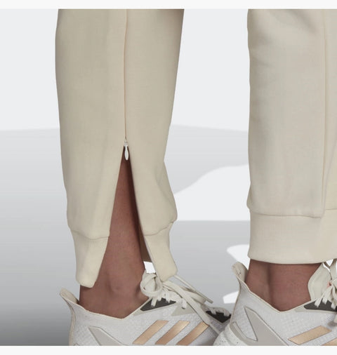 adidas Sportswear Womens Future Icons Logo Graphic Pants
