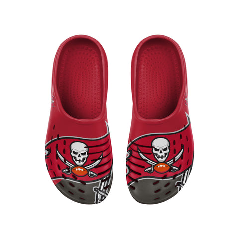 FOCO NFL Men's Tampa Bay Buccaneers 2023 Colorblock Big Logo Clogs