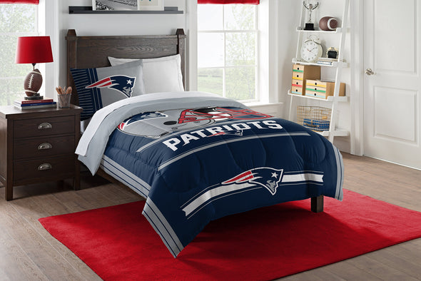 Northwest NFL New England Patriots Safety Twin Comforter and Sham Set