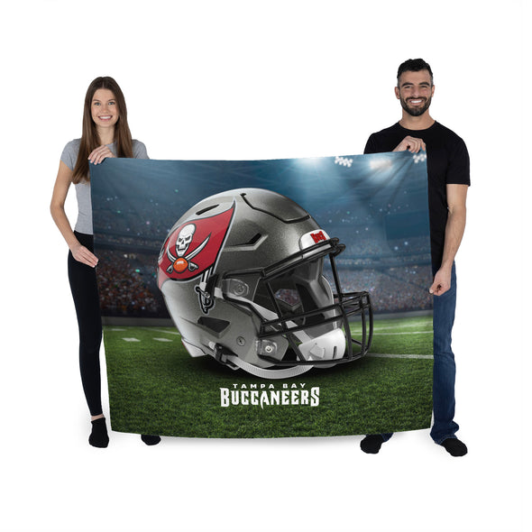 Northwest NFL Tampa Bay Buccaneers Printed Wall Décor Hanging Pin Tapestry Indoor Banner