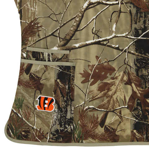 Fabrique Innovations NFL Women's Cincinnati Bengals Camo Wrap Logo Scrub Top