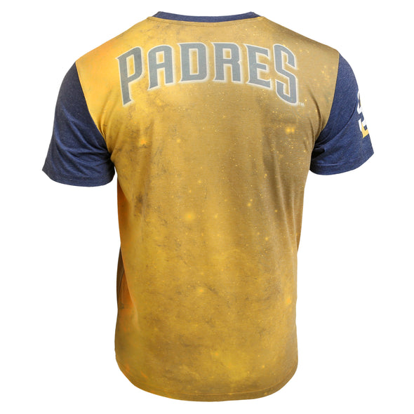 KLEW MLB Men's San Diego Padres Big Graphics Pocket Logo Tee T-shirt, Yellow