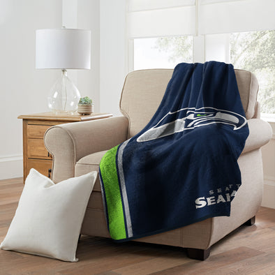 Northwest NFL Seattle Seahawks Sherpa Throw Blanket