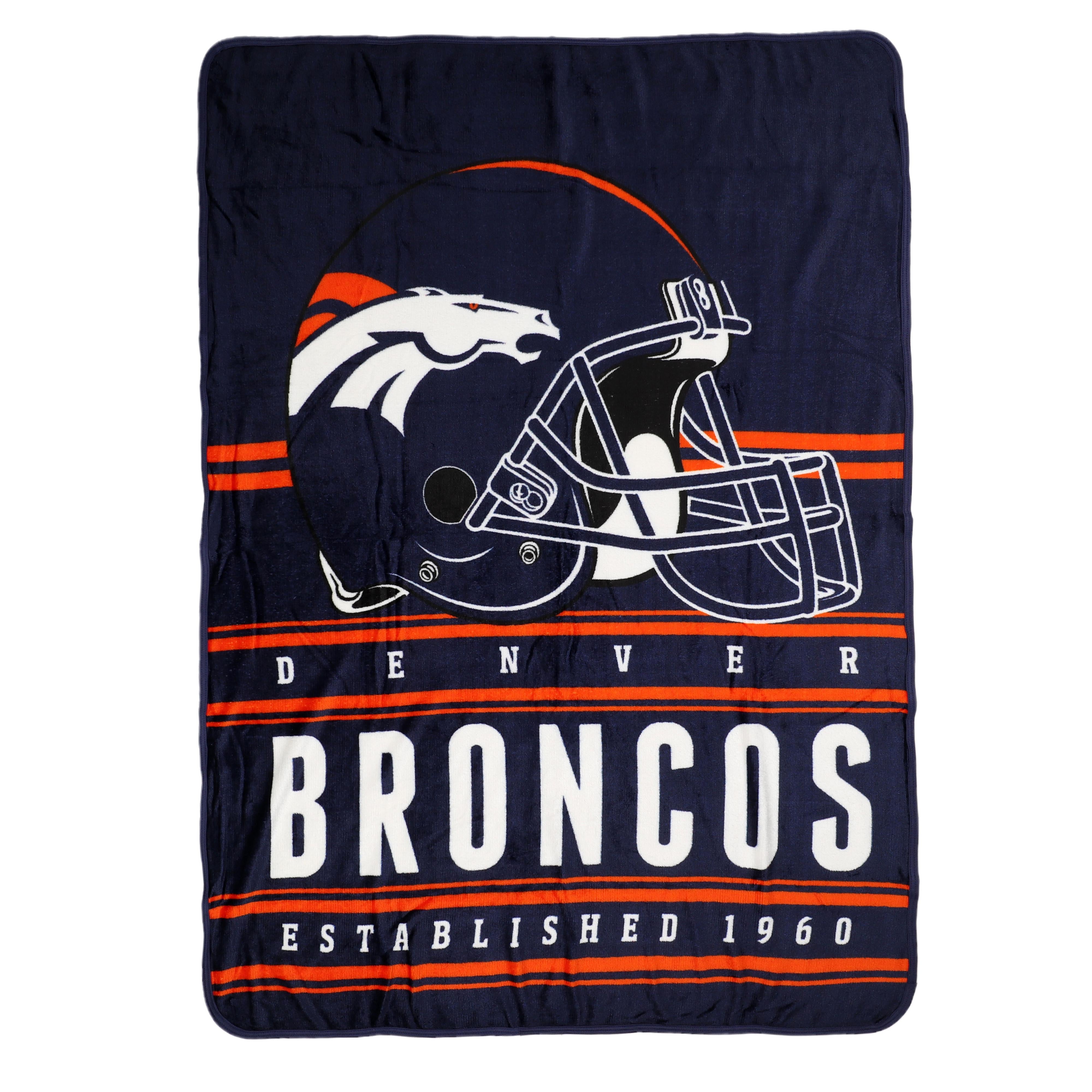 : Northwest NFL Cleveland Browns Toss Silk Touch Comfy Throw with  Sleeves 48 x 71 : Sports & Outdoors