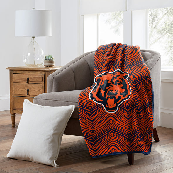 Zubaz X Northwest NFL Chicago Bears Zubified Raschel Throw Blanket