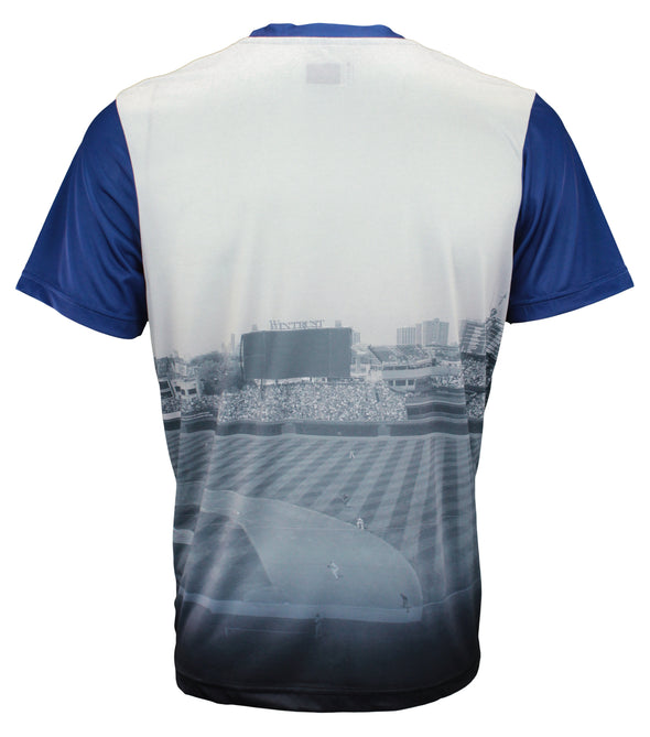 Forever Collectibles MLB Men's Chicago Cubs Outfield Photo Tee