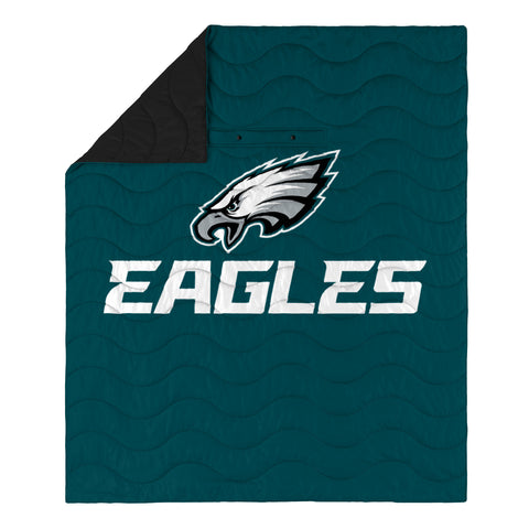 FOCO NFL Philadelphia Eagles Exclusive Outdoor Wearable Big Logo Blanket, 50" x 60"
