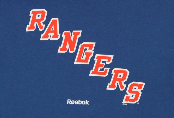 Reebok NHL Men's New York Rangers Logo Crest Basic Pullover Fleece Hoodie