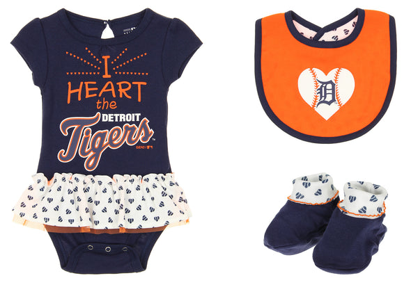 Outerstuff MLB Infant Detroit Tigers Play With Heart Creeper, Bib & Bootie Set