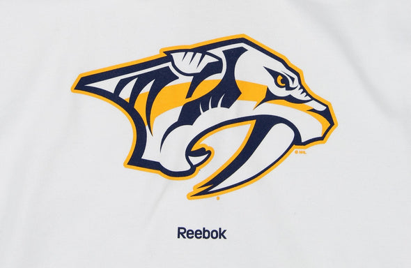 Reebok NHL Men's Nashville Predators Logo Crest Basic Pullover Fleece Hoodie