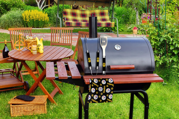 Northwest NFL Pittsburgh Steelers Scatter Print 3 Piece BBQ Grill Set