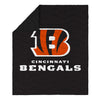 FOCO NFL Cincinnati Bengals Exclusive Outdoor Wearable Big Logo Blanket, 50" x 60"