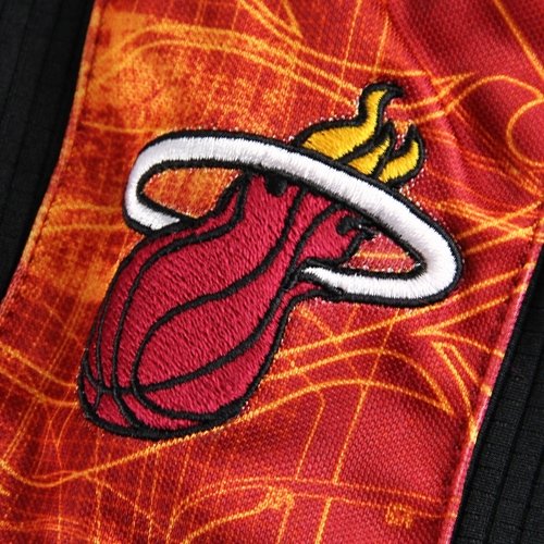 Zipway NBA Basketball Men's Miami Heat Big and Tall Blueprint Shorts, –  Fanletic
