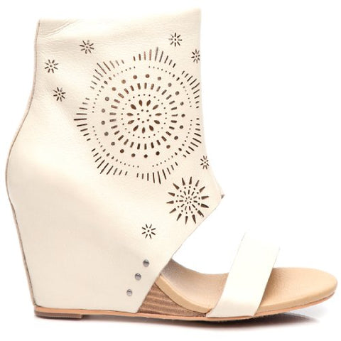 Koolaburra Women's Perone Laser Wedge Sandals Heels - Stone White