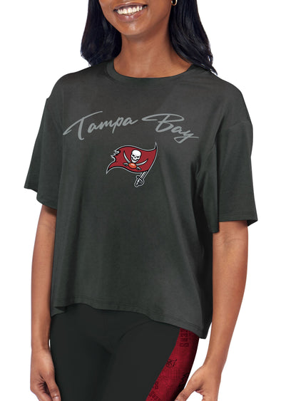 Certo By Northwest NFL Women's Tampa Bay Buccaneers Turnout Cropped T-Shirt