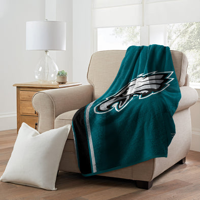 Northwest NFL Philadelphia Eagles Sherpa Throw Blanket