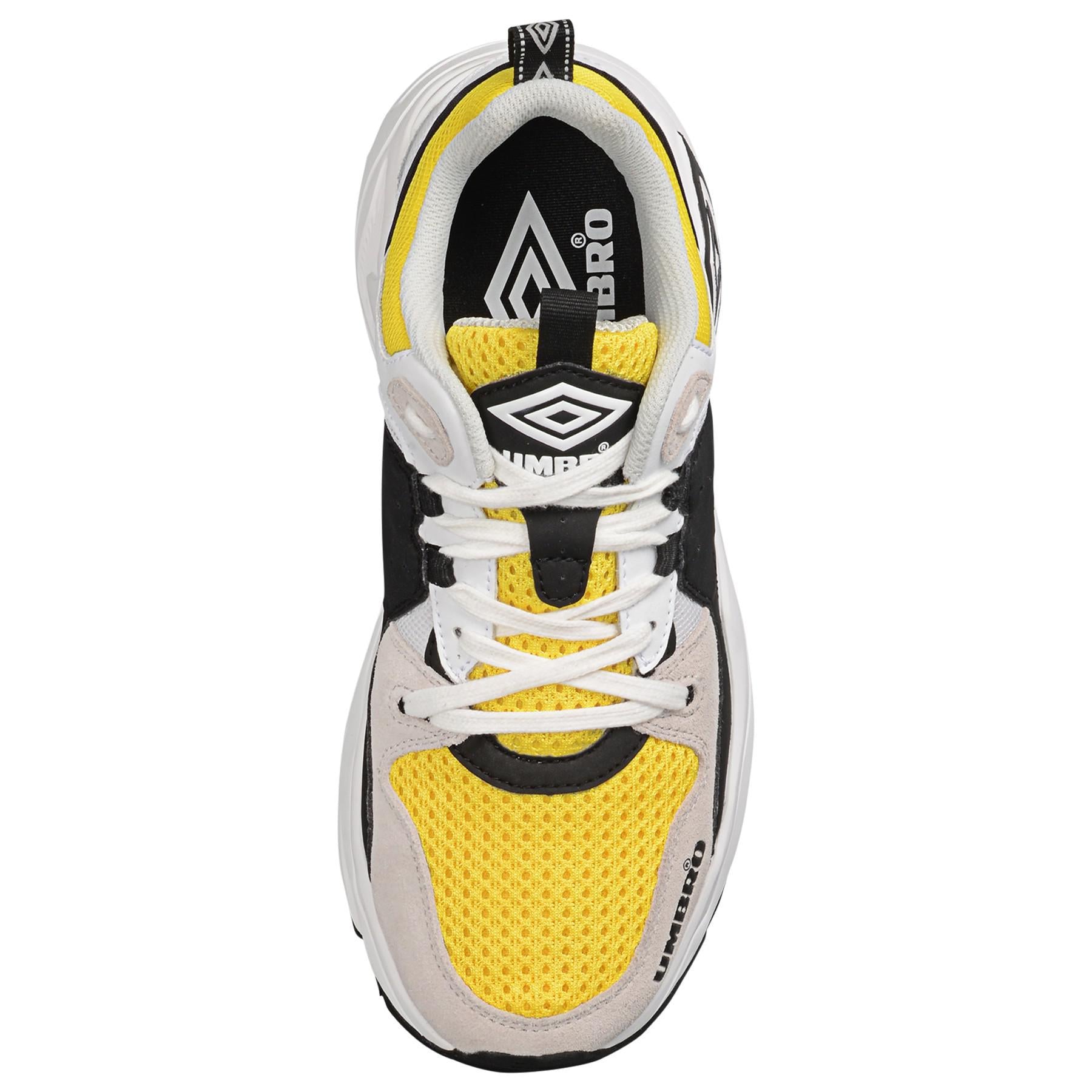 Umbro Men's Run Sneaker, Color Options – Fanletic