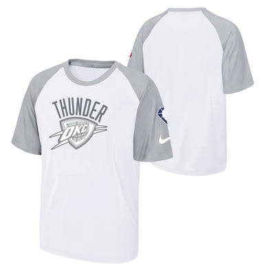 Nike Oklahoma City Thunder 76ers NBA Boys Youth (8-20) Pregame Short Sleeve T-Shirt, White