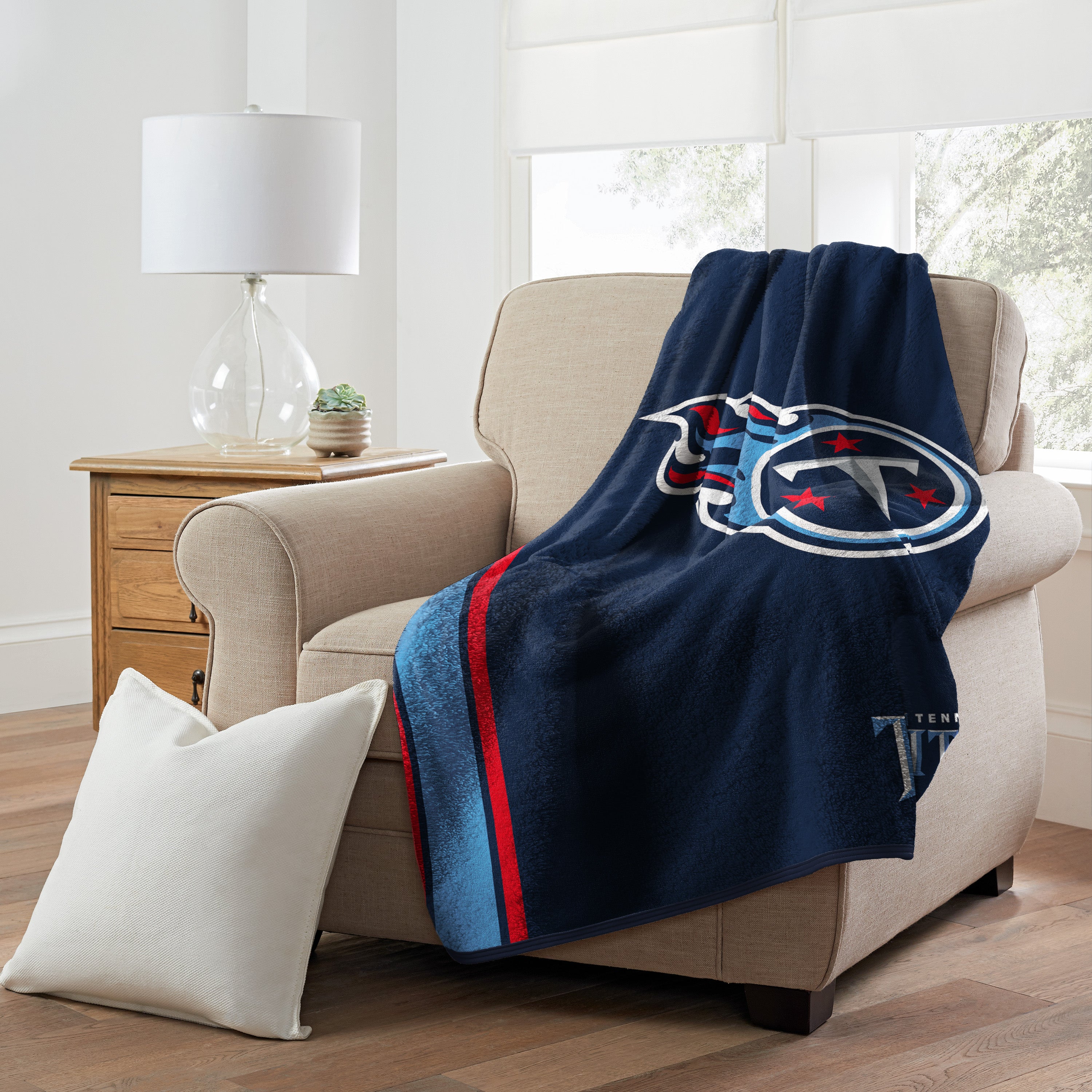 Northwest NFL Tennessee Titans Sherpa Throw Blanket