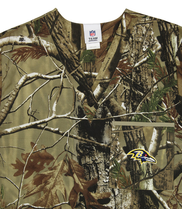 Fabrique Innovations NFL Unisex Baltimore Ravens Camo Team Logo Scrub Top