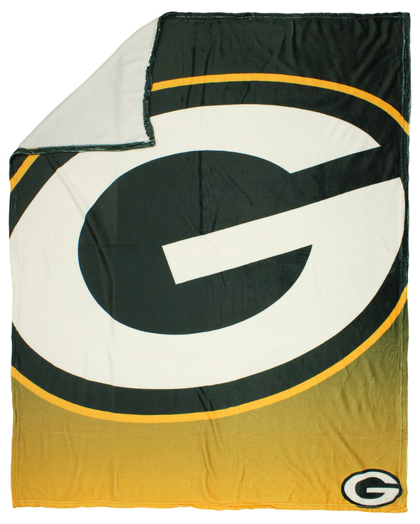 FOCO NFL Green Bay Packers Gradient Micro Raschel Throw Blanket, 50 x 60