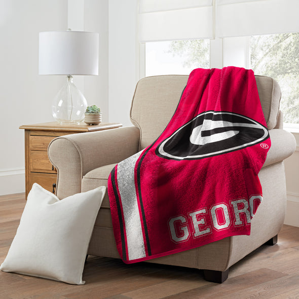 Northwest NCAA Georgia Bulldogs Sherpa Throw Blanket