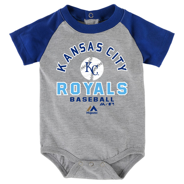 Baseball MLB Infant Kansas City Royals Fan Favorite Creeper & Shorts Set