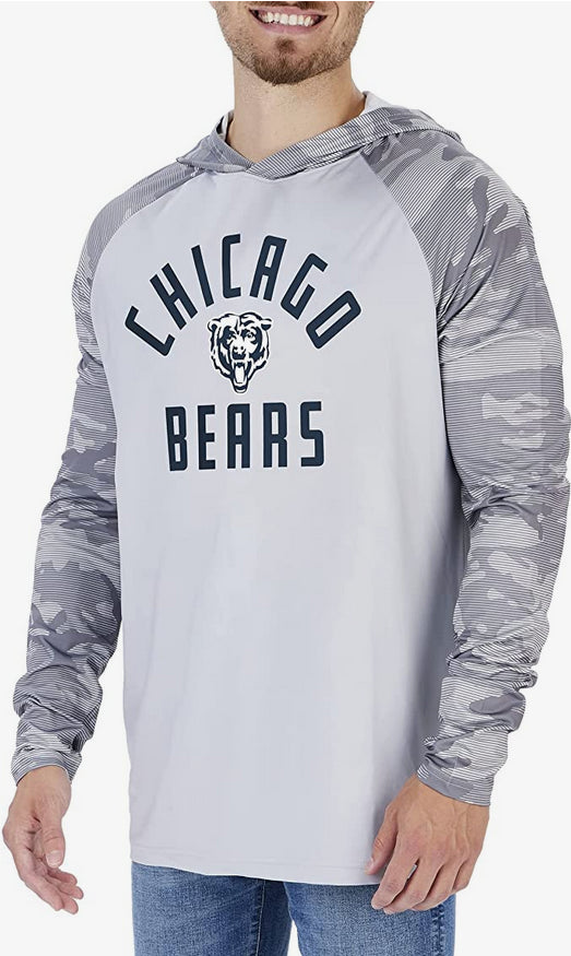 Zubaz Chicago Bears NFL Men's Grey Lightweight Hoodie w/ Tonal Camo Sleeves