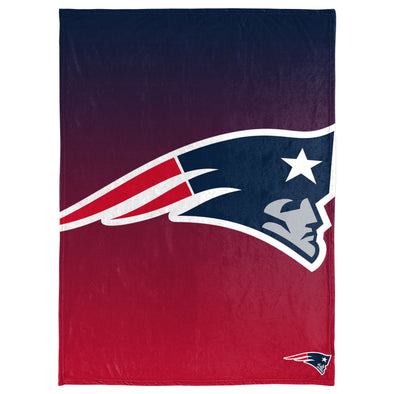 FOCO NFL New England Patriots Gradient Micro Raschel Throw Blanket, 50 x 60