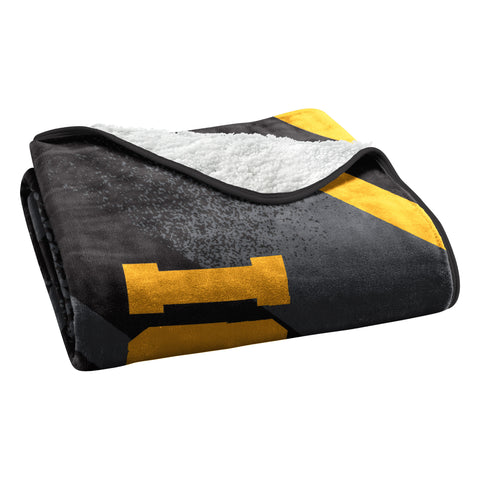 Northwest NCAA Iowa Hawkeyes Silk Touch Sherpa Throw Blanket, 60"X80"