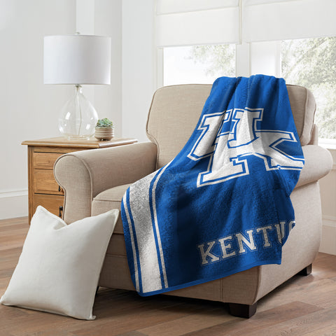 Northwest NCAA Kentucky Wildcats Sherpa Throw Blanket
