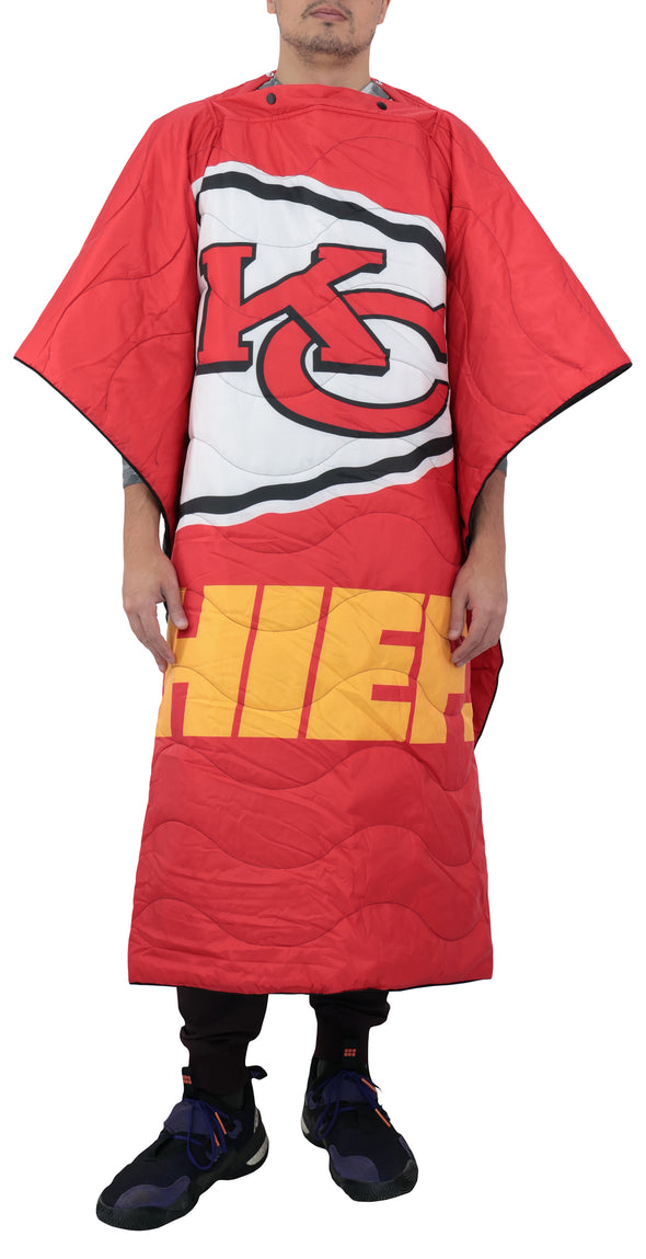 FOCO NFL Kansas City Chiefs Exclusive Outdoor Wearable Big Logo Blanket, 50" x 60"