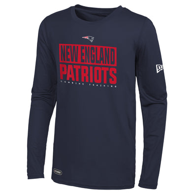 New Era NFL Men's New England Patriots Off-Sides Long Sleeve T-Shirt