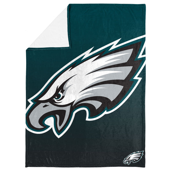 FOCO NFL Philadelphia Eagles Gradient Micro Raschel Throw Blanket, 50 x 60