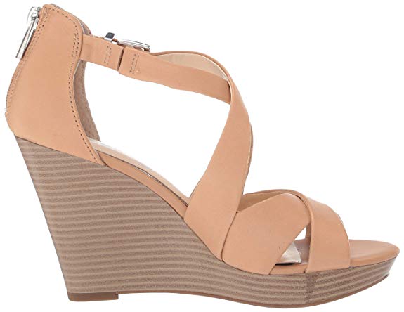 Jessica Simpson Women's Jakayla Wedge Sandal, Buff